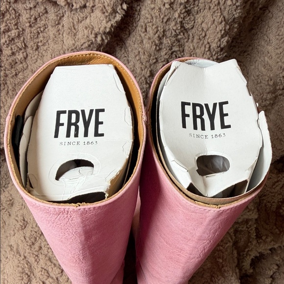FRYE AND CO. Women’s Campus 14L Pink Heeled Leather Boots - Picture 4 of 11